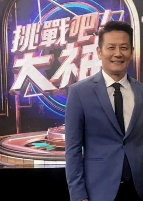 颜射白虎妹妹 - 色欲AV